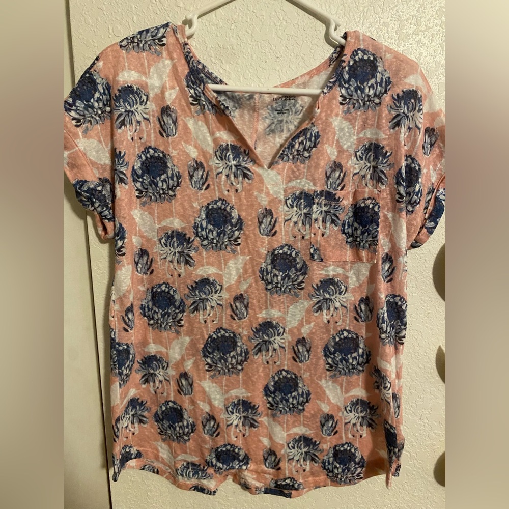 Dept 222 floral top